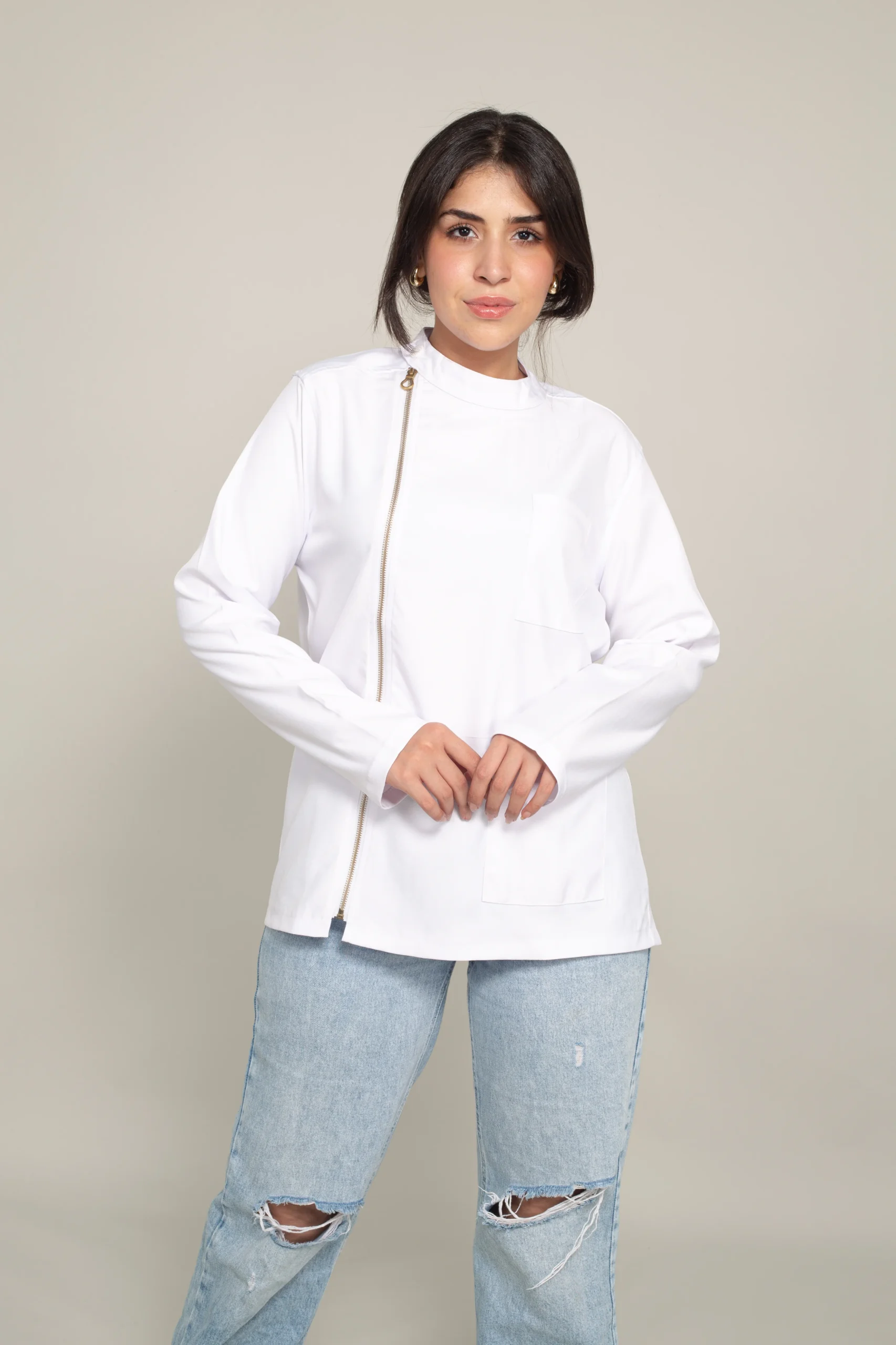 side zippers- long sleeves - unisex - lab coat - color white